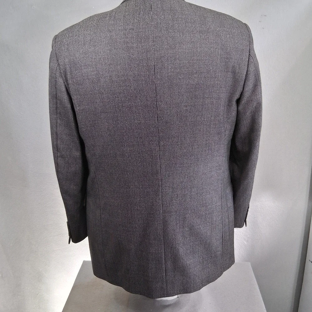 Murano Blazer 44R Gray Micro Check Italian Fabric Two Button Sport Coat Ventless